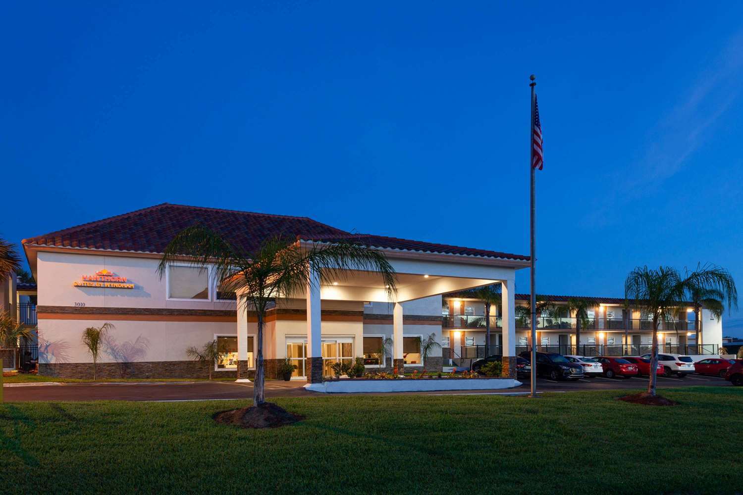 Hawthorn Suites By Wyndham Kissimmee Gateway Экстерьер фото